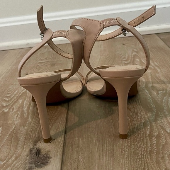 Steve Madden Nude Ankle Strap Heeled Sandals - Picture 4 of 5